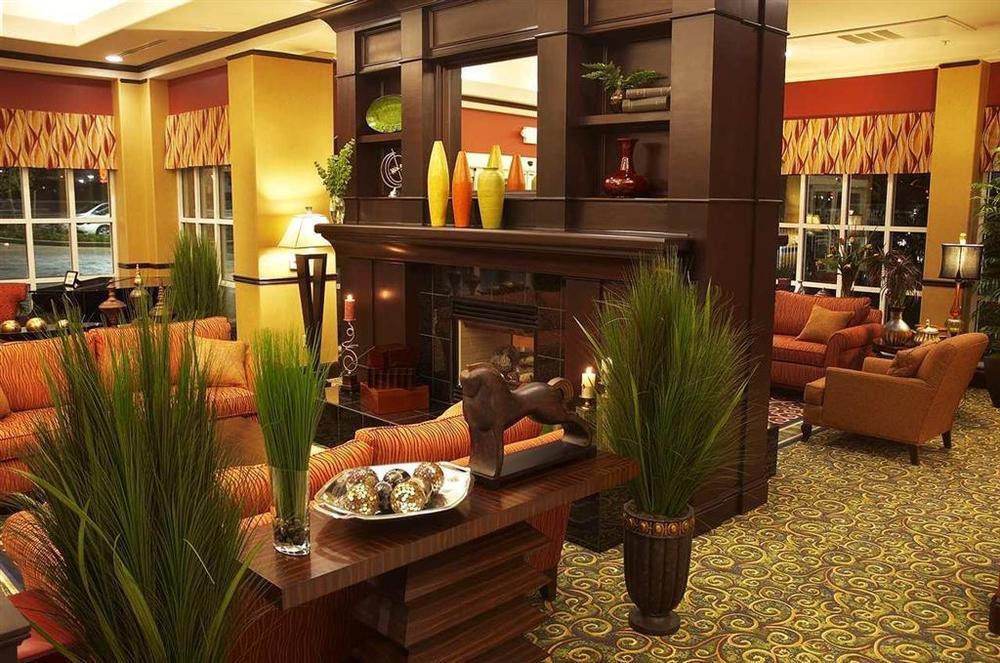 Hilton Garden Inn Fontana Interior foto