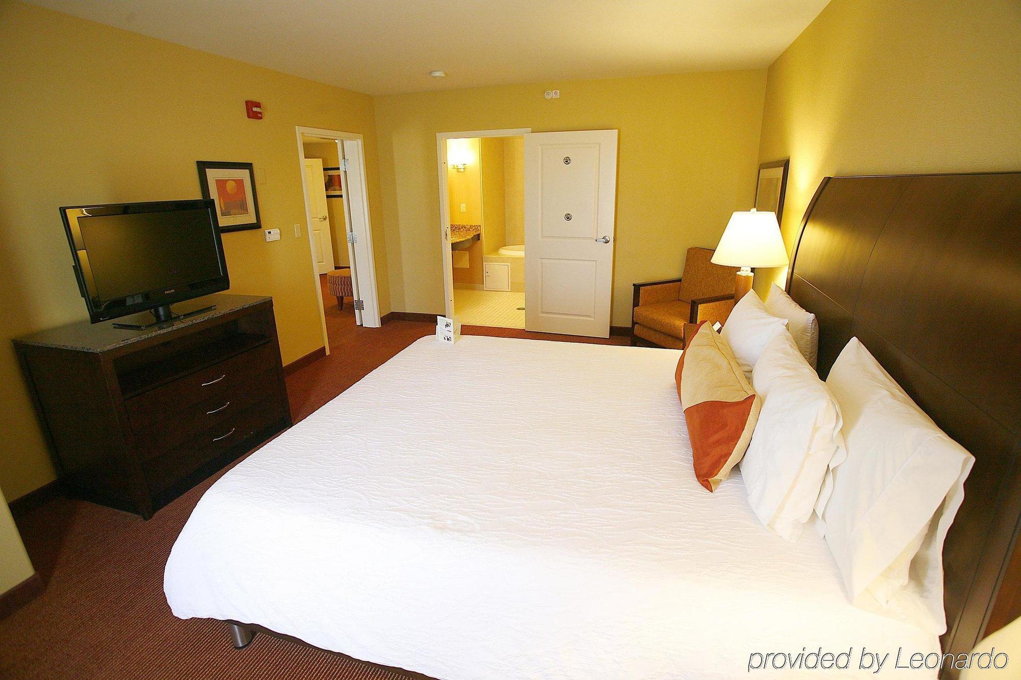 Hilton Garden Inn Fontana Ruang foto
