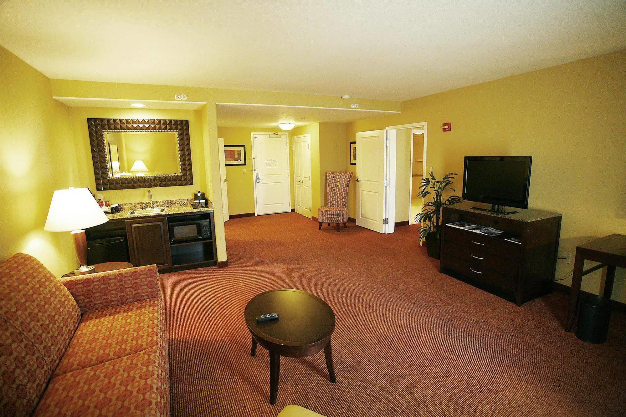 Hilton Garden Inn Fontana Ruang foto